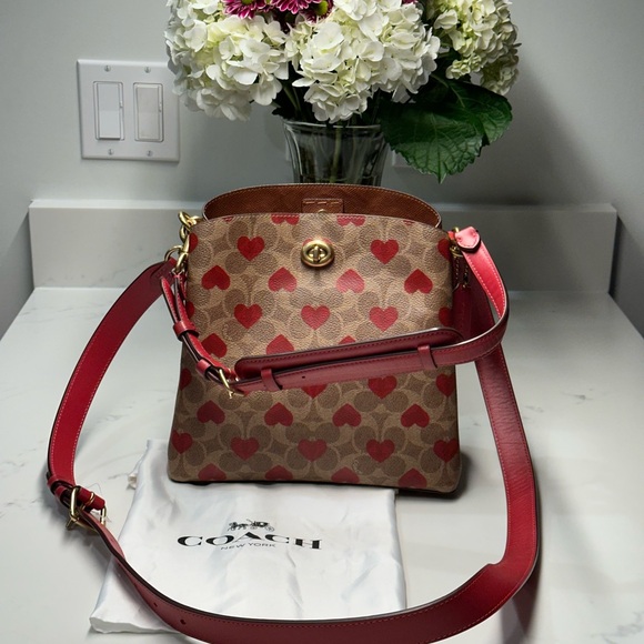 Coach Handbags - Coach Willow Bucket Tan and Red Heart Print Shoulder Crossbody Bag EUC + Dusty
